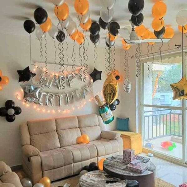 Simple Home' balloon decoration